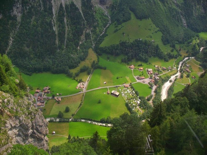 Долина водопадов - Лаутербруннен