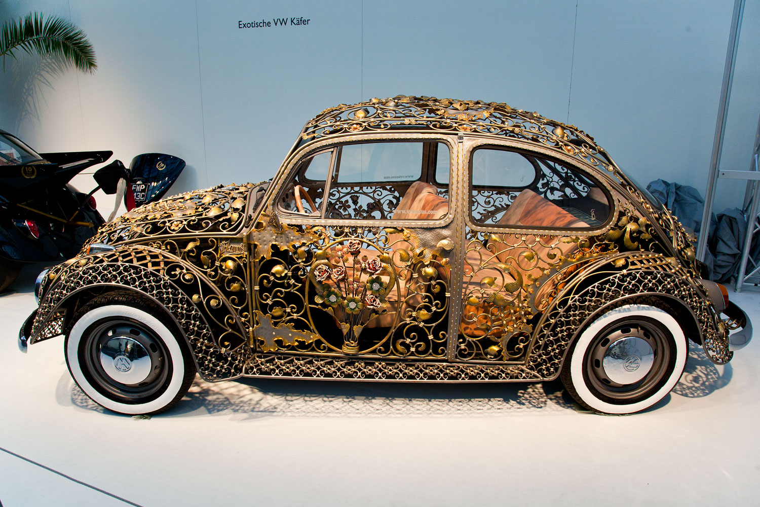 Кованый Volkswagen Beetle